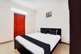 Super Hotel O Viswapuram - Pīlamedu - 4