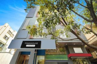 Super Townhouse BTM Layout Near Madiwala Lake Formerly Q Rooms - Bangalore - 5