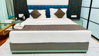 Hotel Mura - Indore - 0