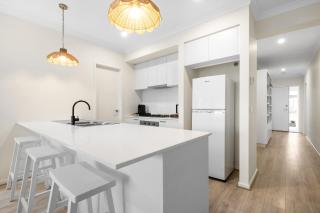 Stylish & Simple 3BR Mount Duneed Home - Mount Duneed - 9
