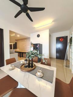Simfoni Spacious 3 Bedroom w Wi-Fi and Netflix - Seri Kembangan - 4