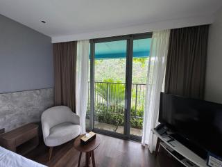 Căn hộ 2 ban công view núi view biển tại Flamingo Cát Cò 2 - 2