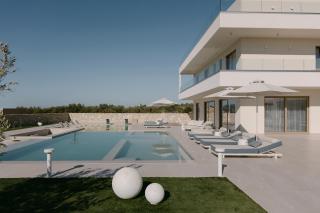 Calòre Villa, Close to Beach, Gym, Sauna & Cinema, By ThinkVilla - Pigianos Kampos - 0