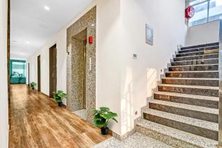 Super Townhouse Ekana Inn - Vibhuti Khand - 1