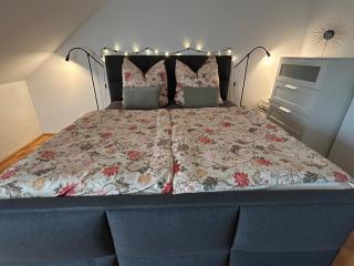 Schöne 2 Zimmer Wohnung am Zentrum von Naumburg - 8