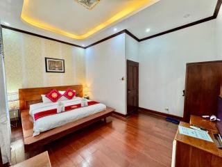 Villa Phathana Royal View Hotel - Luang Prabang - 8