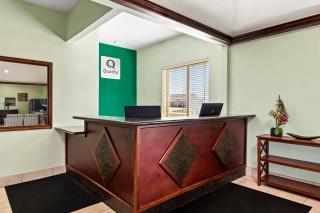 Quality Inn & Suites - Seville - 4