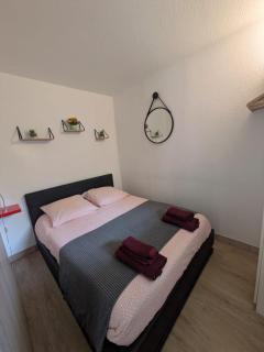 Charmant T2 RD jardin grande terrasse coeur ville plage 2 m clim garage wifi - Sainte-Maxime - 5