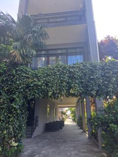 Madona Homestay - Kobuleti - 4