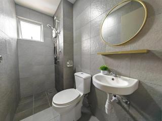 Ostia New Designer Spacious 4 BR w Netflix & Wifi - Bandar Baru Bangi - 7