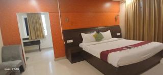 Grand Plaza Hotel - Free Breakfast - Hyderabad Railway Station - Lakdikapul Hyderabad - Hyderabad - 1