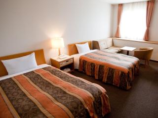 Sakaide Grand Hotel - Sakaide - 1