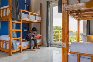 The Social Stays Bir - 1