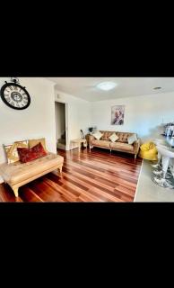 Room in a beautiful home and connected area - Harrison - 3