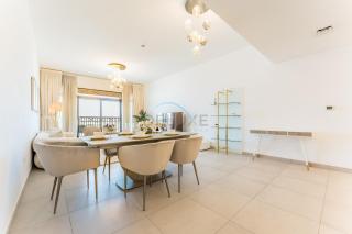 Balcony Overlooking Community 2BR with Assistant Room, Minutes Away From the Beach, Madinat Jumeirah Living Rahaal 2, Jumeirah by Deluxe Holiday Homes - 5