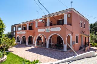 XENOFONTAS APARTMENTs - Agios Georgios Pagon - 9