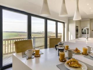 10 Guests - 5 Bedrooms - Deck - Hot Tub - Edimburgo - 1
