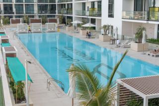 Free housekeeping visits during your stay - StayShort - Modern JVC Apartment Sleeps 4 with Pool View - 9