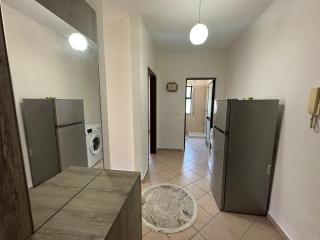 Sea close apartment - Durrës - 5