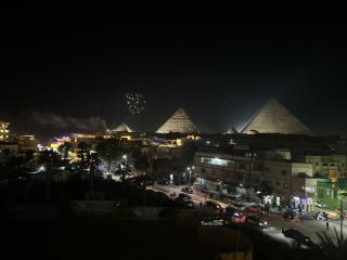 Full Moon pyramids view - Il Cairo - 4