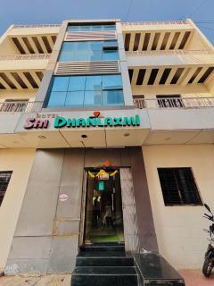 Hotel Sai Dhanlaxmi Shirdi - Shirdi - 9