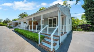 The Drake Inn - Hampton Bays - 8