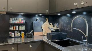 A beautiful designer apartment - 1