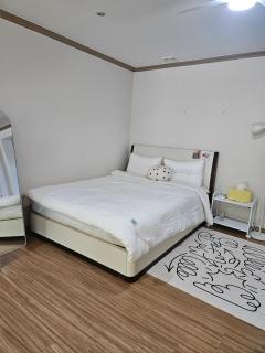 Bellus-Rose Pension Gyeongju - Gyeongju - 3