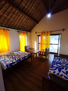 Chambre pour 3 personnes - Sainte Marie - 2