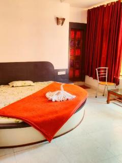 Panchmarhi Deluxe Stay - Pachmarhī - 7
