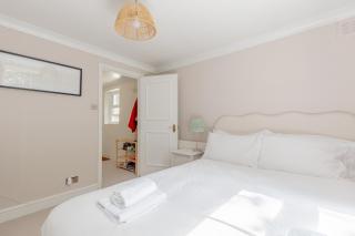 Light-Filled 2BD Flat Minutes to Clapham Station - Londres - 4