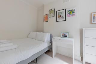 Light-Filled 2BD Flat Minutes to Clapham Station - Londres - 8