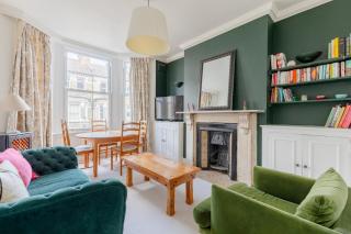 Light-Filled 2BD Flat Minutes to Clapham Station - Londres - 9