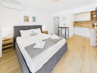 Apartmani Jesenova - Selce - 1