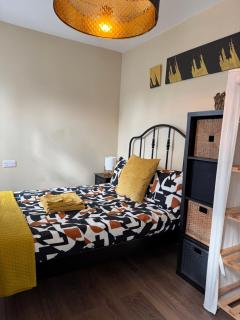 Rectory Cottage - Croydon - 1