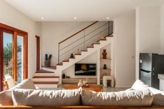 NMBR Four - New 2BR Stylish villa with private Pool & Garden - 0