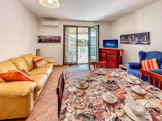 - Beaches 250m - Train Station 1 min - Air Conditioning - WiFi - 7