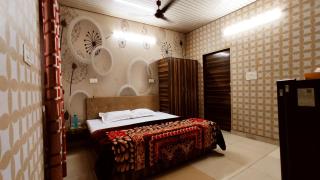 SYL HOTELS One - Comfortable and Secure Stays - Phagwāra - 2