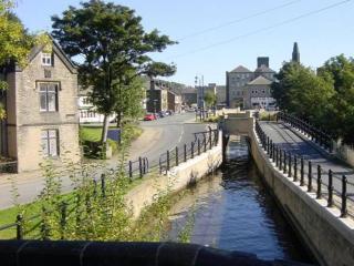 Cozy Sleep 5 Hudds Base -Work Travel Free Parking - Huddersfield - 3