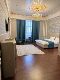 Hotel Madonna SPA - Kaskelen - 0