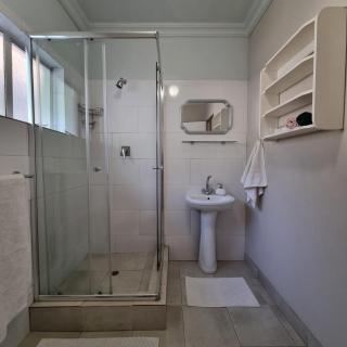 Kruin suite - Pretoria - 7