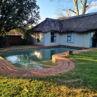 Kruin suite - Pretoria - 4