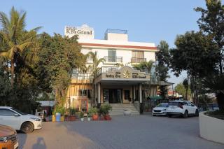 HOTEL KB's Grand - Shirdi - 0