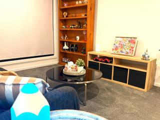 My cosy holimall - Clyde North - 4