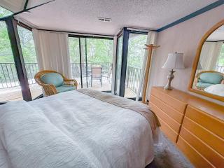 Treetop Village-3bed3bapoolslakefrontlakeview - Four Seasons - 7