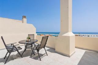 Spacious Castillo Sohail penthouse with Jacuzzi by Costarentals - Ref 12 - Fuengirola - 7