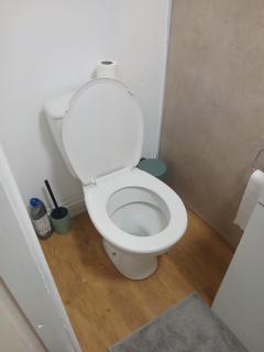 Alex, mornflake, train station, M6, parking, professional - Crewe - 9