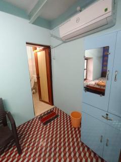 Sankardev Paying Guest House - 1