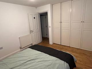 Two bedroom apartment - Bristol - 4