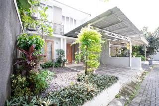 Griya Asri Palagan Homestay Jogja - Kejayan - 9